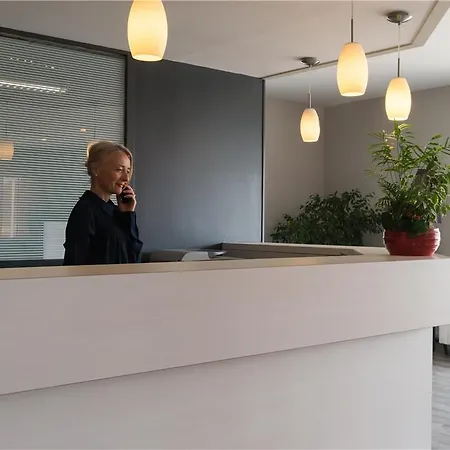 Ogtours Nord La Terrasse Tours